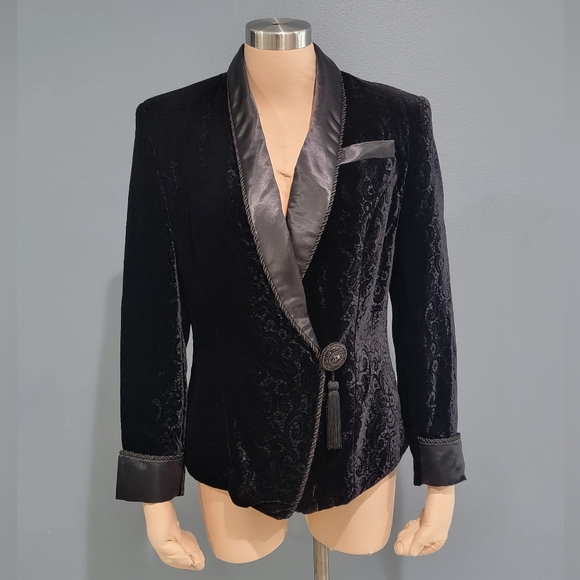 LW Wardy Jackets & Blazers - Vintage LW WARDY Black Embossed Velvet Satin Collar Smoking Jacket Blazer M/L
